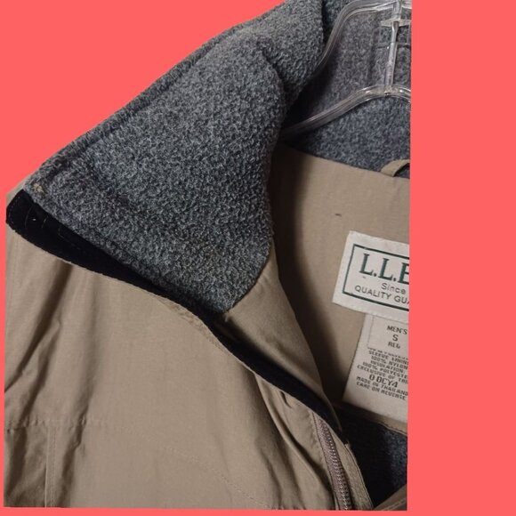L.L.Bean Vtg Mens Jacket With Fleece Lining & Zip beige Small - Picture 7 of 16